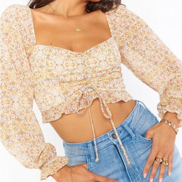 Show Me Your MuMu Tops - Show me your mumu Rivington Top in Stevie's Paisley